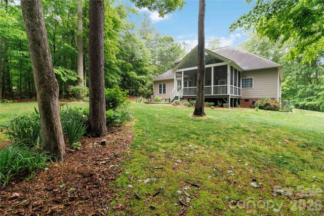 214 Hedgecrest Lane, York, SC 29745
