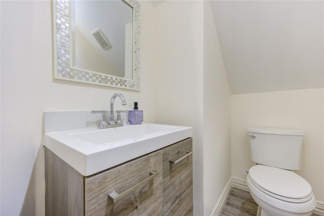 4114 W Northampton Place, Houston, TX 77098