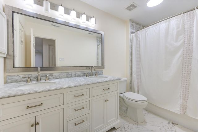 4114 W Northampton Place, Houston, TX 77098