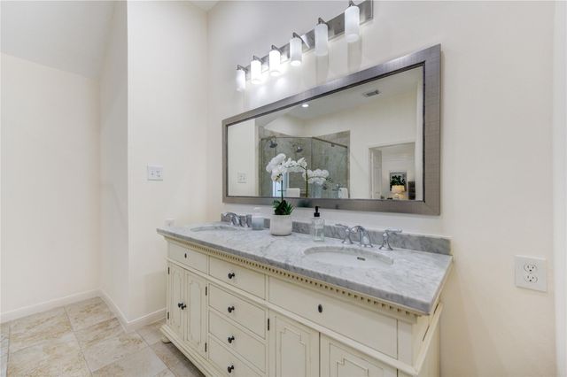 4114 W Northampton Place, Houston, TX 77098
