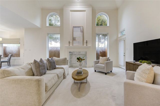4114 W Northampton Place, Houston, TX 77098