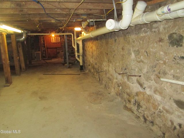70 North Street, Gloversville, NY 12078