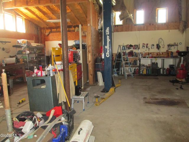 70 North Street, Gloversville, NY 12078