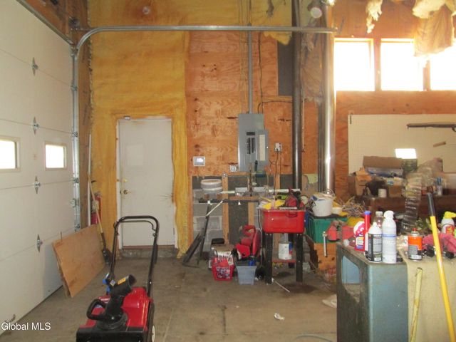 70 North Street, Gloversville, NY 12078