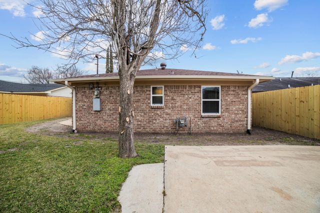 160 W Whitney Street, Houston, TX 77018