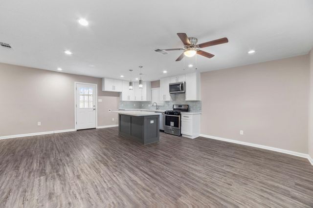 160 W Whitney Street, Houston, TX 77018