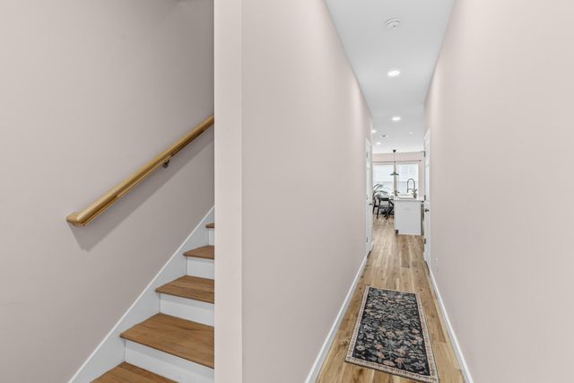 5760 Pilgrim Avenue, Hanahan, SC 29410