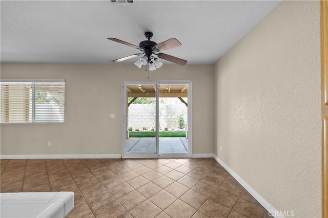 45541 Robinson Drive, Lancaster, CA 93535