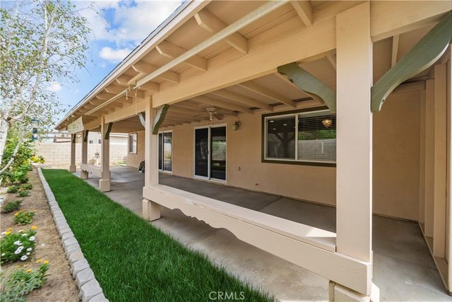 45541 Robinson Drive, Lancaster, CA 93535