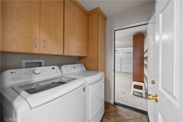 45541 Robinson Drive, Lancaster, CA 93535