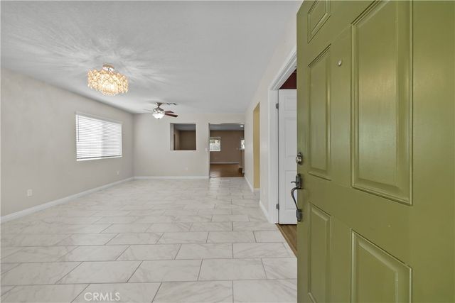 45541 Robinson Drive, Lancaster, CA 93535