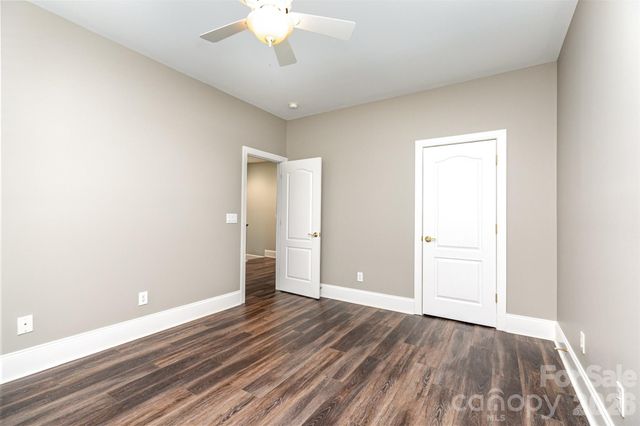 239 N Faulkner Way, Davidson, NC 28036