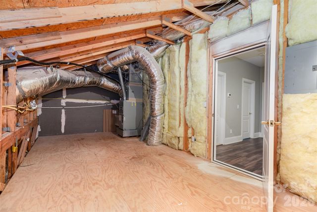 239 N Faulkner Way, Davidson, NC 28036