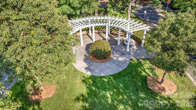 239 N Faulkner Way, Davidson, NC 28036