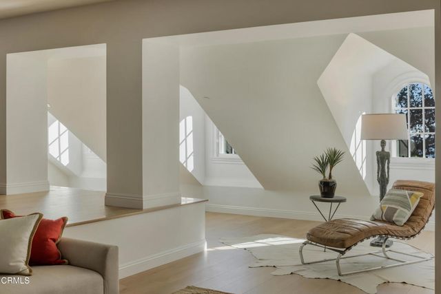 2060 Windover Road, Pasadena, CA 91107