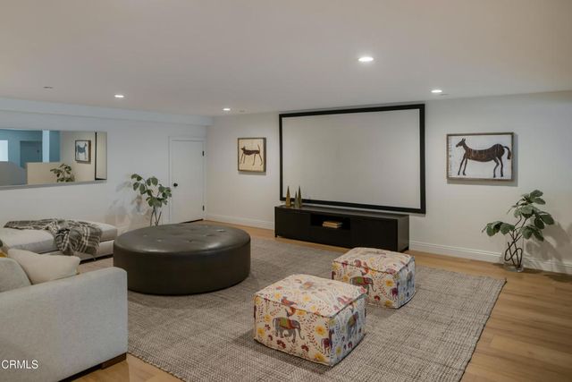 2060 Windover Road, Pasadena, CA 91107