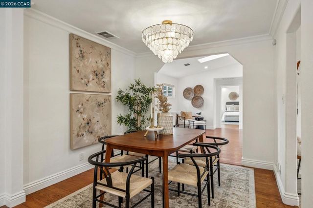 1651 1651 Green Valley Rd., Danville, CA 94526