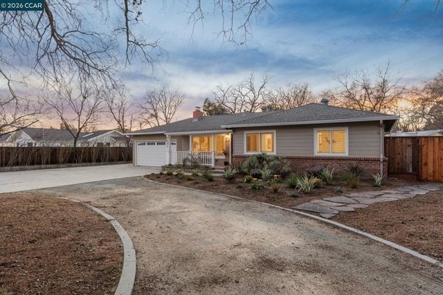 1651 1651 Green Valley Rd., Danville, CA 94526