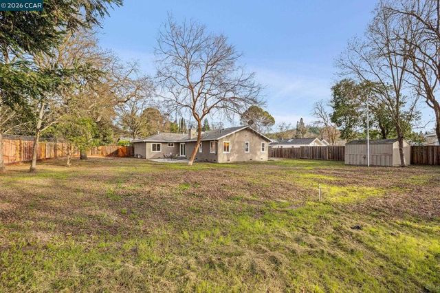 1651 1651 Green Valley Rd., Danville, CA 94526