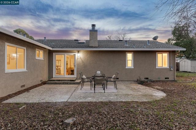 1651 1651 Green Valley Rd., Danville, CA 94526