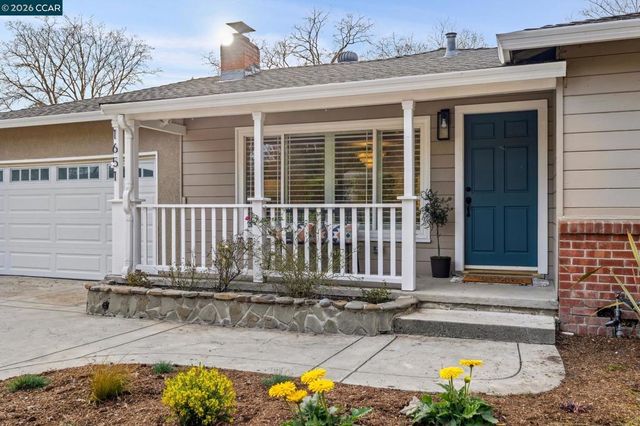 1651 1651 Green Valley Rd., Danville, CA 94526