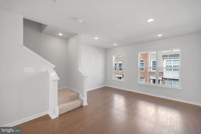 12504 ADOBE ALY, Beltsville, MD 20705