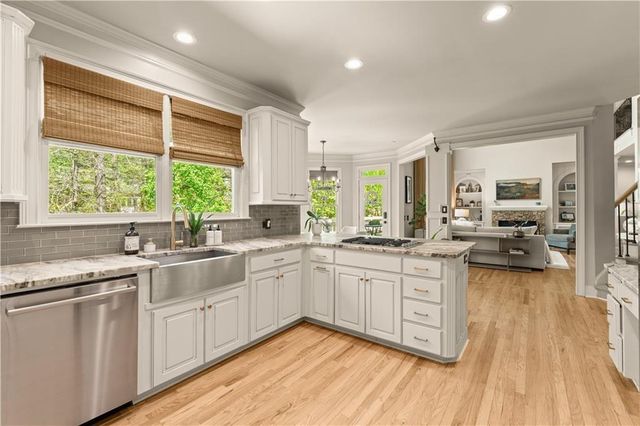 355 Hurst Bourne Lane, Johns Creek, GA 30097