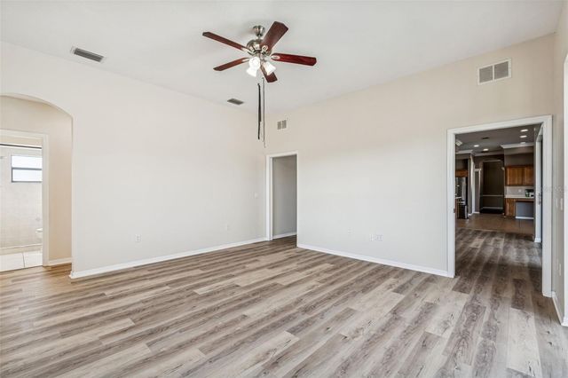 14308 WILLOW RUN, Dade City, FL 33523