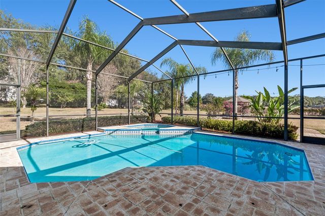 14308 WILLOW RUN, Dade City, FL 33523