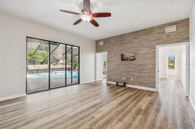 14308 WILLOW RUN, Dade City, FL 33523