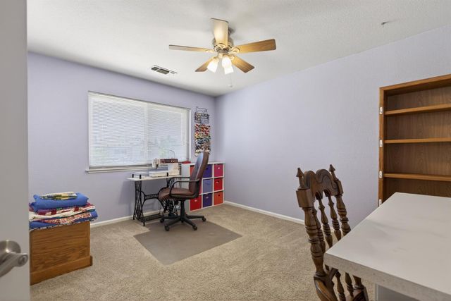 1064 Caragh St, Roseville, CA 95747