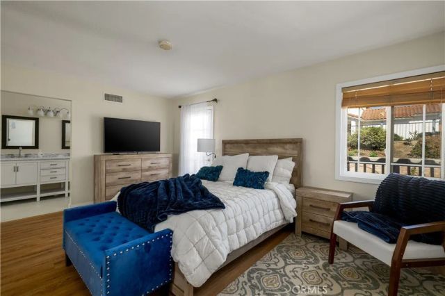 10954 Cool Lake, San Diego, CA 92128