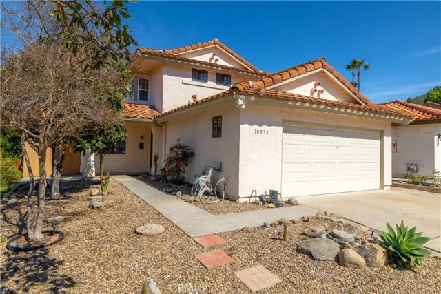 10954 Cool Lake, San Diego, CA 92128