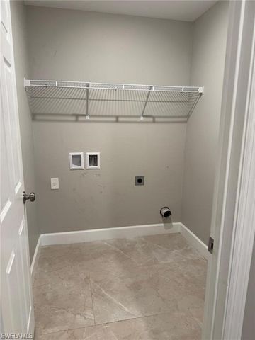 2134 Davis ST, Fort Myers, FL 33916