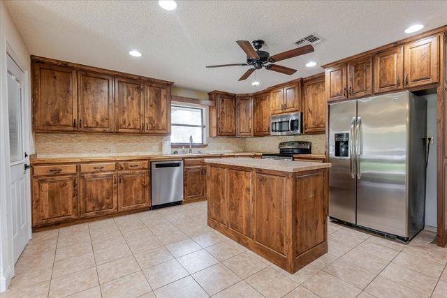 606 Grindstone Road, Brock, TX 76087
