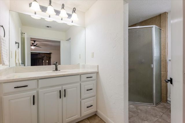 606 Grindstone Road, Brock, TX 76087