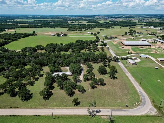 606 Grindstone Road, Brock, TX 76087