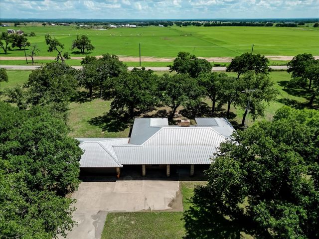 606 Grindstone Road, Brock, TX 76087