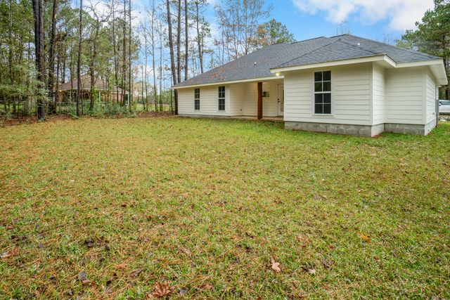 27 Maple Road, Petal, MS 39465