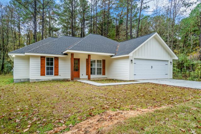 27 Maple Road, Petal, MS 39465