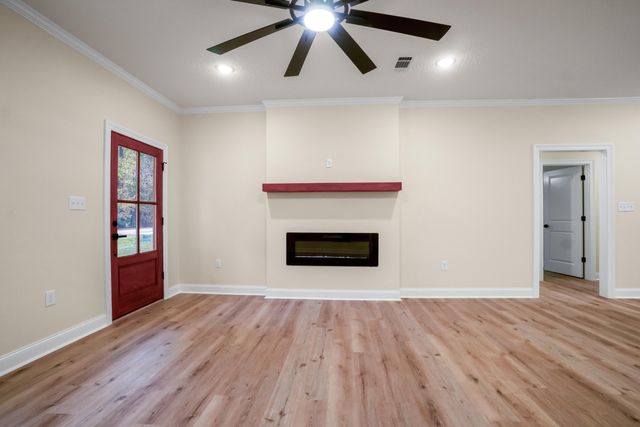 27 Maple Road, Petal, MS 39465