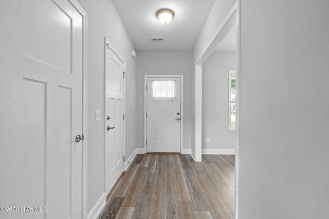 455 Jasmine Way, Burgaw, NC 28425