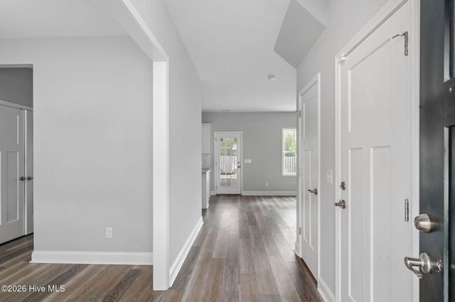 455 Jasmine Way, Burgaw, NC 28425