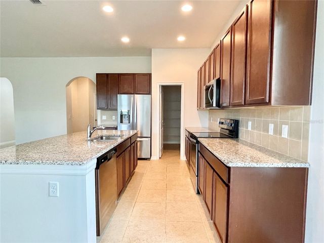 12536 CLIMBING VINE COURT, Windermere, FL 34786