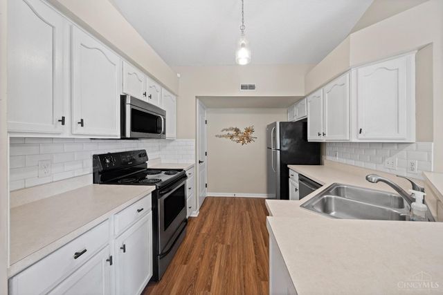 801 Southmeadow Circle, Springfield Twp., OH 45231