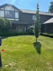 13985 Millbank Drive, Orland Park, IL 60462