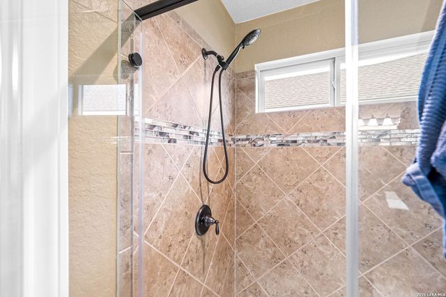 11816 Field Bend, Selma, TX 78154