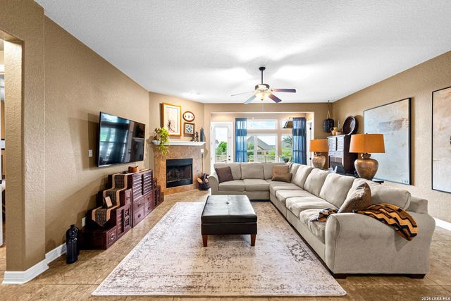 11816 Field Bend, Selma, TX 78154