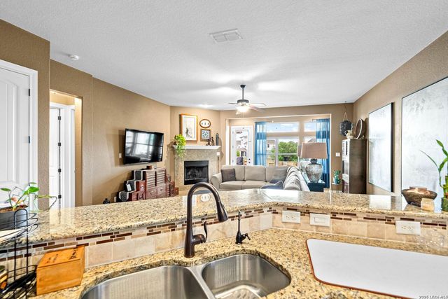 11816 Field Bend, Selma, TX 78154