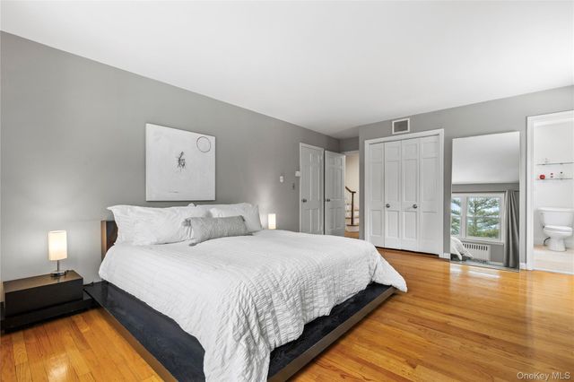 17 Leatherstocking Lane, Mamaroneck, NY 10543